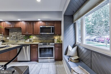 2239 Chapel Valley Ln, Lutherville Timonium, MD 21093 - photo 7