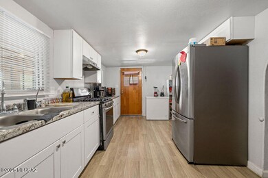 5449 S Pinta Ave, Tucson, AZ 85706 - photo 7