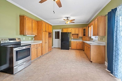 104 Wentworth Dr, Greenwood, SC 29649 - photo 3