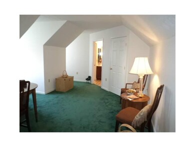 Bedroom. Loft suite