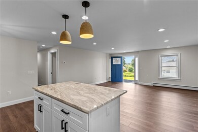 24 Concord Dr unit B, Middletown, RI 02842 - photo 5