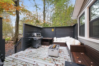 8499 Bumble Bee Way, Tobyhanna, PA 18466 - photo 6