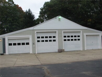 109 Curran Rd, Cumberland, RI 02864 - photo 5