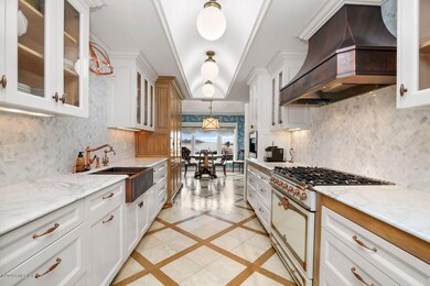 4 Sound Shore Dr unit 2, Greenwich, CT 06830 - photo 6