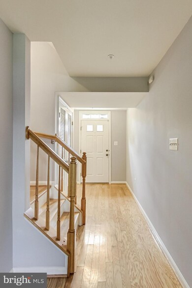 13107 Blossom Hill Way unit 2103, Germantown, MD 20874 - photo 5