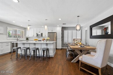 08-Kitchen