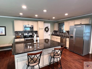 3303 Robin Cir, Texarkana, TX 75503 - photo 6