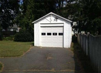 15 Salem St, Lawrence, MA 01843 - photo 3