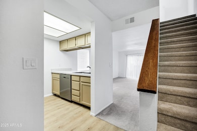 2041 W Bloomfield Rd unit 1-4