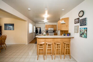 411 E Evergreen Dr, Kalispell, MT 59901 - photo 3