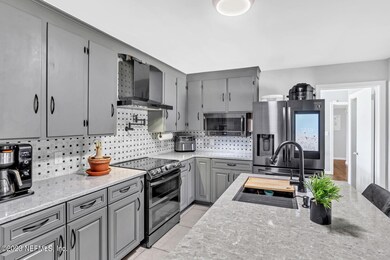 3915 Anvers Blvd, Jacksonville, FL 32210 - photo 5