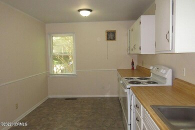 508 Dogwood Ln, Jacksonville, NC 28540 - photo 5