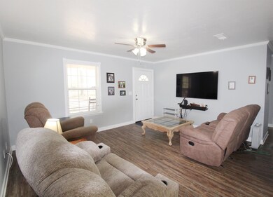 102 W F Magers Rd, Crawfordville, FL 32327 - photo 4