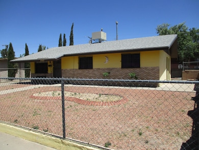 7717 Broadway Dr, El Paso, TX 79915 - photo 3