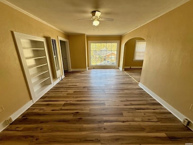 215 7th St, Hot Springs National Park, AR 71913 - photo 3