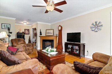 402 N Gibson St, Princeton, IN 47670 - photo 6