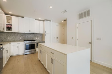 Willa unit 201, Austin, TX 78704 - photo 6