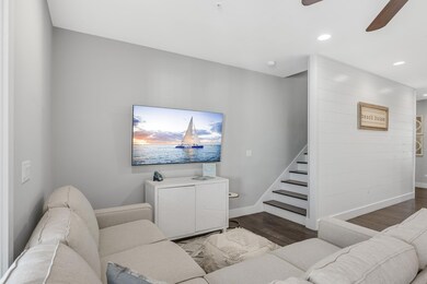 small_ B103 30A TH_13