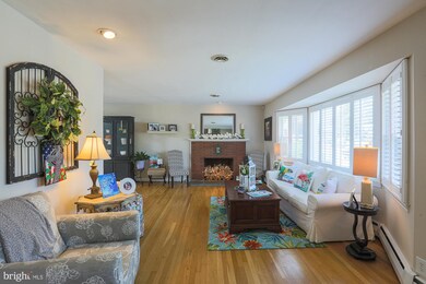 923 Starbit Rd, Towson, MD 21286 - photo 4