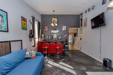 5741 W Comet Ave-large-005-25-Living Roo