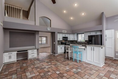 724 W Hackamore St - MLS-12_preview