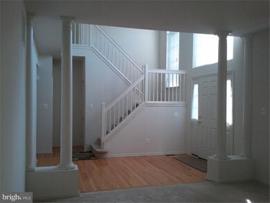 452 Huntingdon Dr, Williamstown, NJ 08094 - photo 2