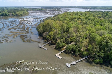 Photo Bull point Huspa creek and landing