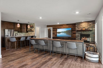 6275 W Shadow Lake Dr, Circle Pines, MN 55014 - photo 6