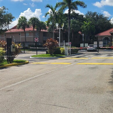 3251 Sabal Palm Manor unit 208, Hollywood, FL 33024 - photo 2