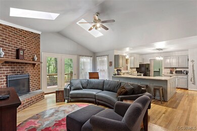 1926 Huguenot Hundred Dr, Midlothian, VA 23113 - photo 5