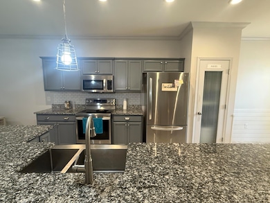 411 Niceville Ave, Niceville, FL 32578 - photo 5