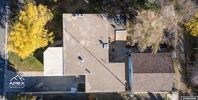 633 18th St, Evanston, WY 82930 - photo 3