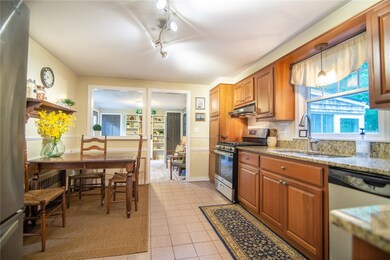19 Rustwood Dr, Barrington, RI 02806 - photo 6