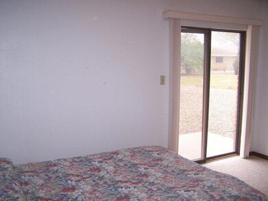 916 Citrus Dr unit 121 Phase I, Alamo, TX 78516 - photo 7