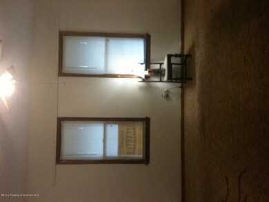 611 Birch St, Scranton, PA 18505 - photo 4