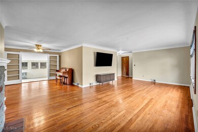 34910 Martin Rd, Willoughby Hills, OH 44094 - photo 5