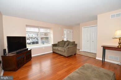120 Regal Ct, Royersford, PA 19468 - photo 2