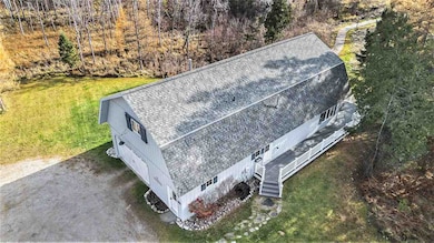 7655 Cottage Dr, Bellaire, MI 49615 - photo 4