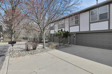 4003 Norfolk Ct, Lansing, MI 48910 - photo 4