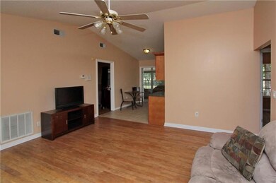 5484 Genevieve Cir, Zephyrhills, FL 33542 - photo 4