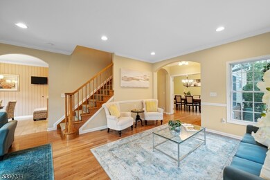 26 Chestnut Ct, Cedar Grove, NJ 07009 - photo 5