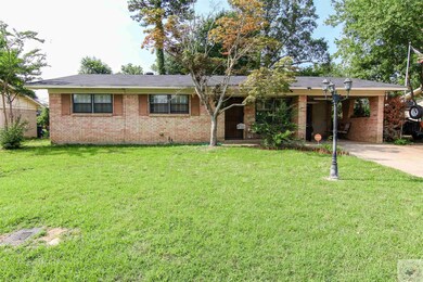 210 W Pioneer St, Wake Village, TX 75501 - photo 3