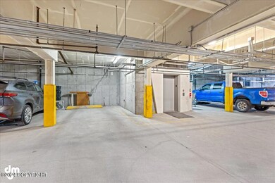22-Garage 20240802-DW-0373