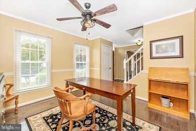 406 Kalorama Rd, Sykesville, MD 21784 - photo 7