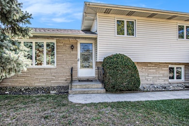 004_251016-1803west95thct-03_384