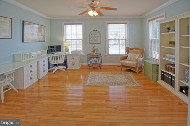 42689 Emperor Dr, Ashburn, VA 20148 - photo 4