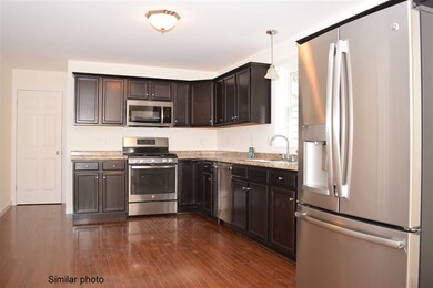 57 Millers Farm Dr, Rochester, NH 03868 - photo 3