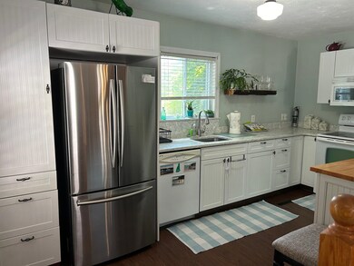 8 High St, Wolfeboro, NH 03894 - photo 4