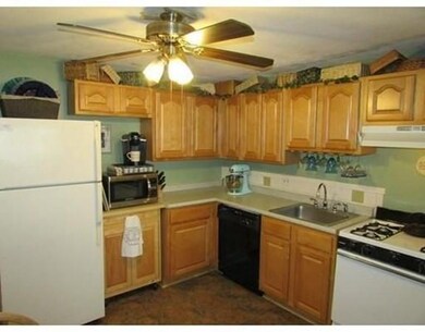 345 Hildreth St unit 21, Lowell, MA 01850 - photo 6