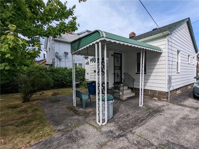 Rear covered porch